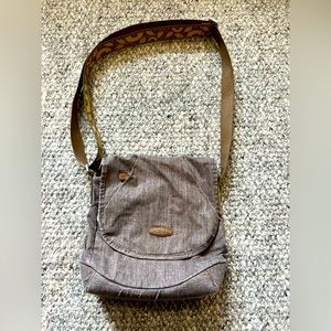 Keen purse